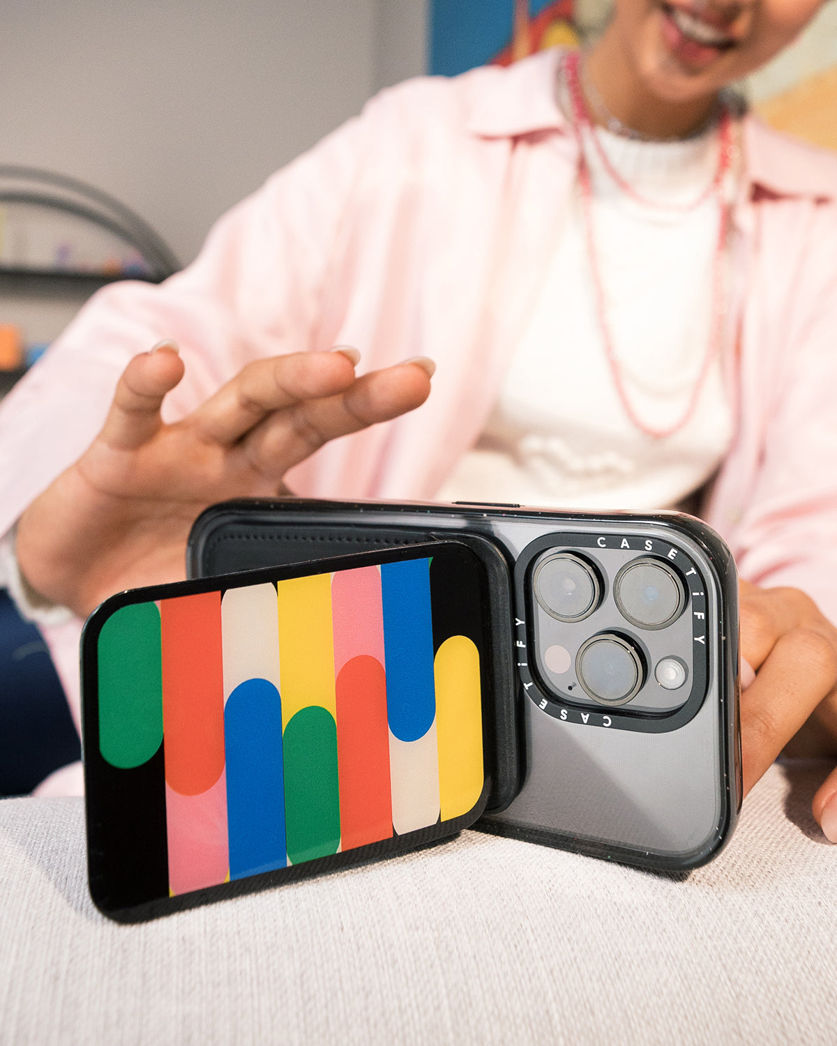 GOAT LOVE | Snappy Cardholder Stand / Snappy Cardholder Stand MagSafe Compatible / Black | Image 6