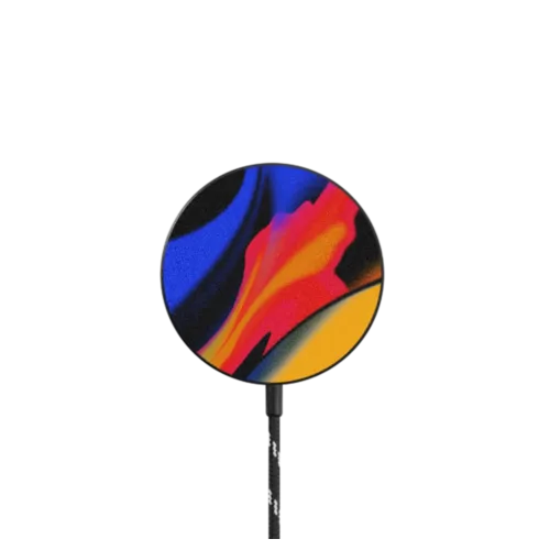 Gradient Warp by Elliot Ulm |   / PowerThru Magnetic Wireless Charger MagSafe Compatible / Black | Image 1