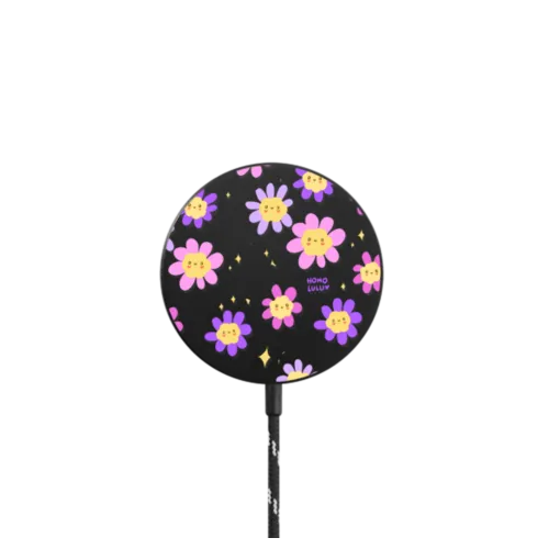 Baby Daisies |   / PowerThru Magnetic Wireless Charger MagSafe Compatible / Black | Image 1