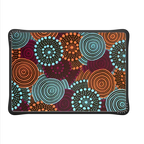 "Working Together" | MacBook Air 13-inch (M1 / Intel) / MacBook Impact Case / Black | Image 2
