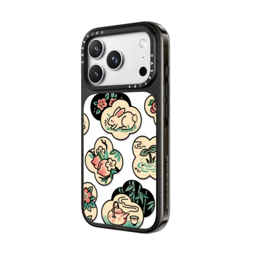 Floral Patchwork | iPhone 18 Pro Max / Impact Case MagSafe Compatible - Glossy / Glossy Black | Image 2
