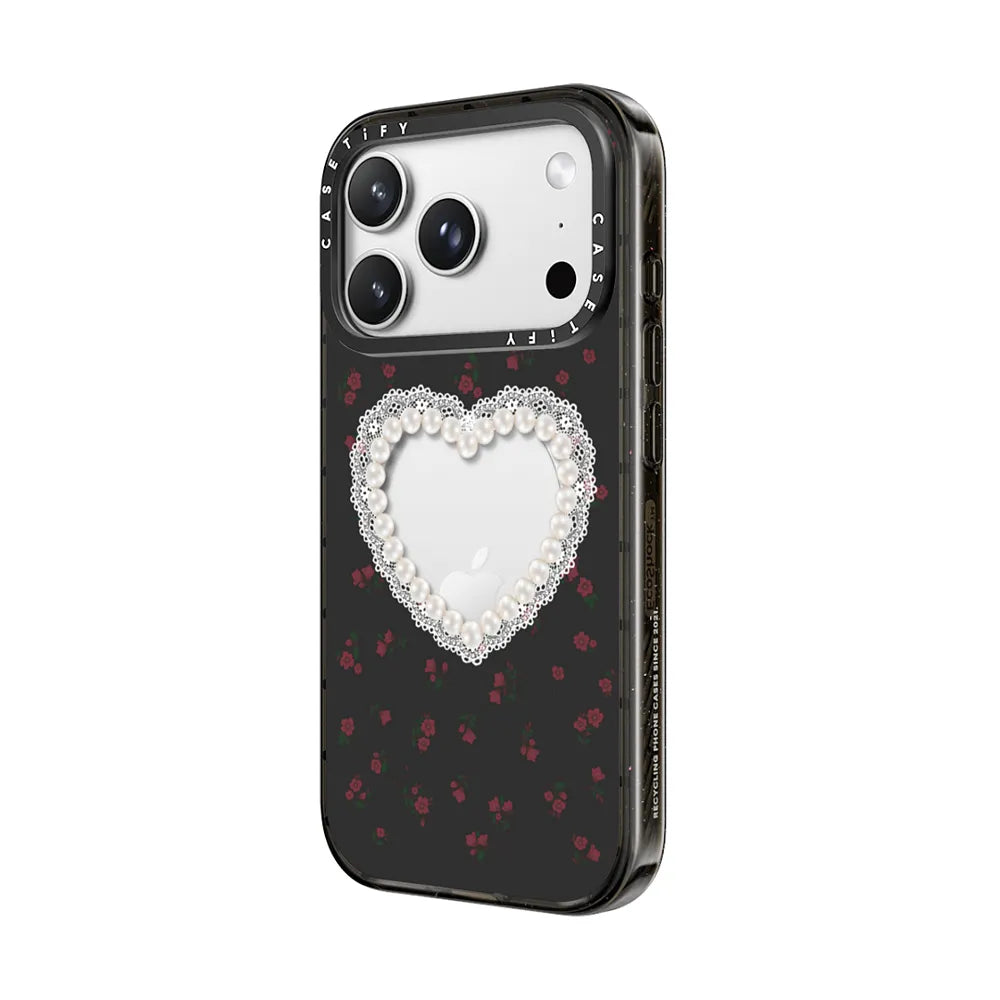 Gothic Pearly Heart