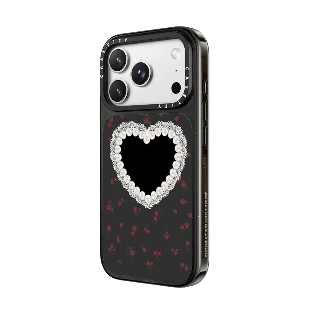 Gothic Pearly Heart