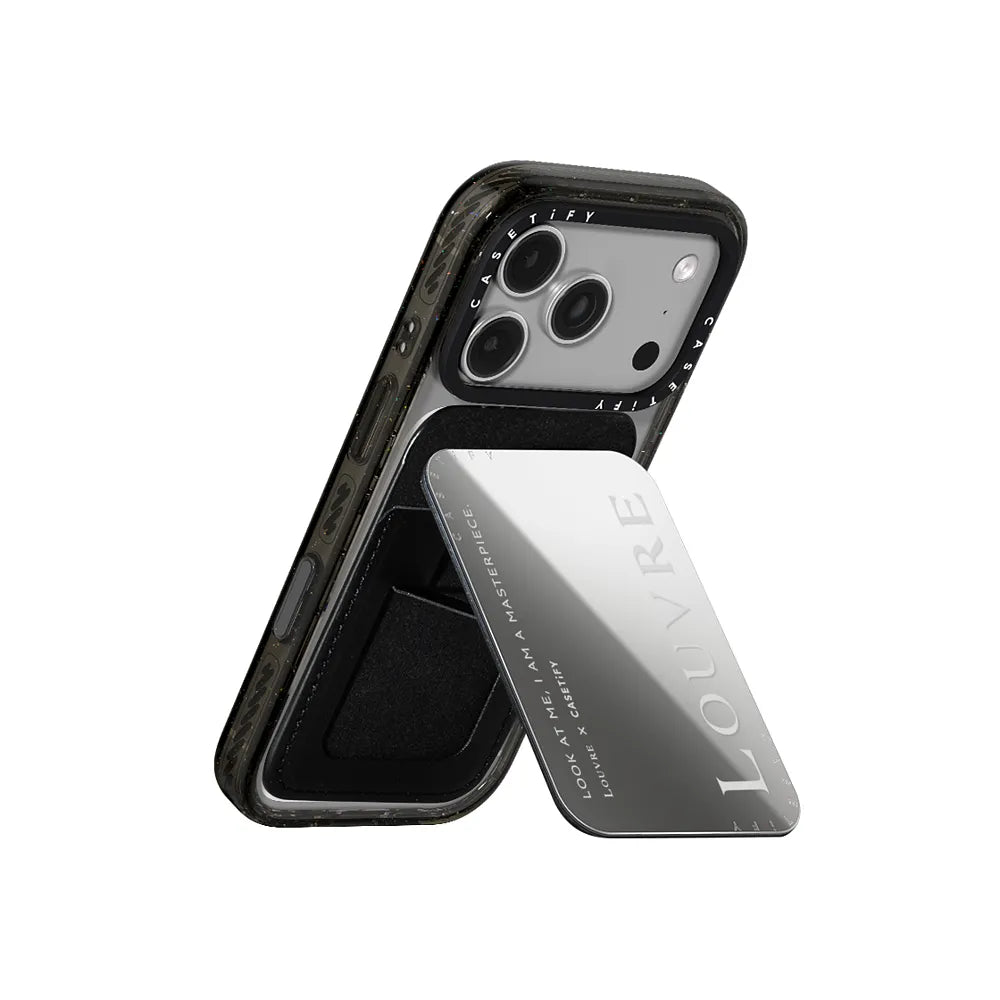 I am a Masterpiece Snappy Cardholder Stand
