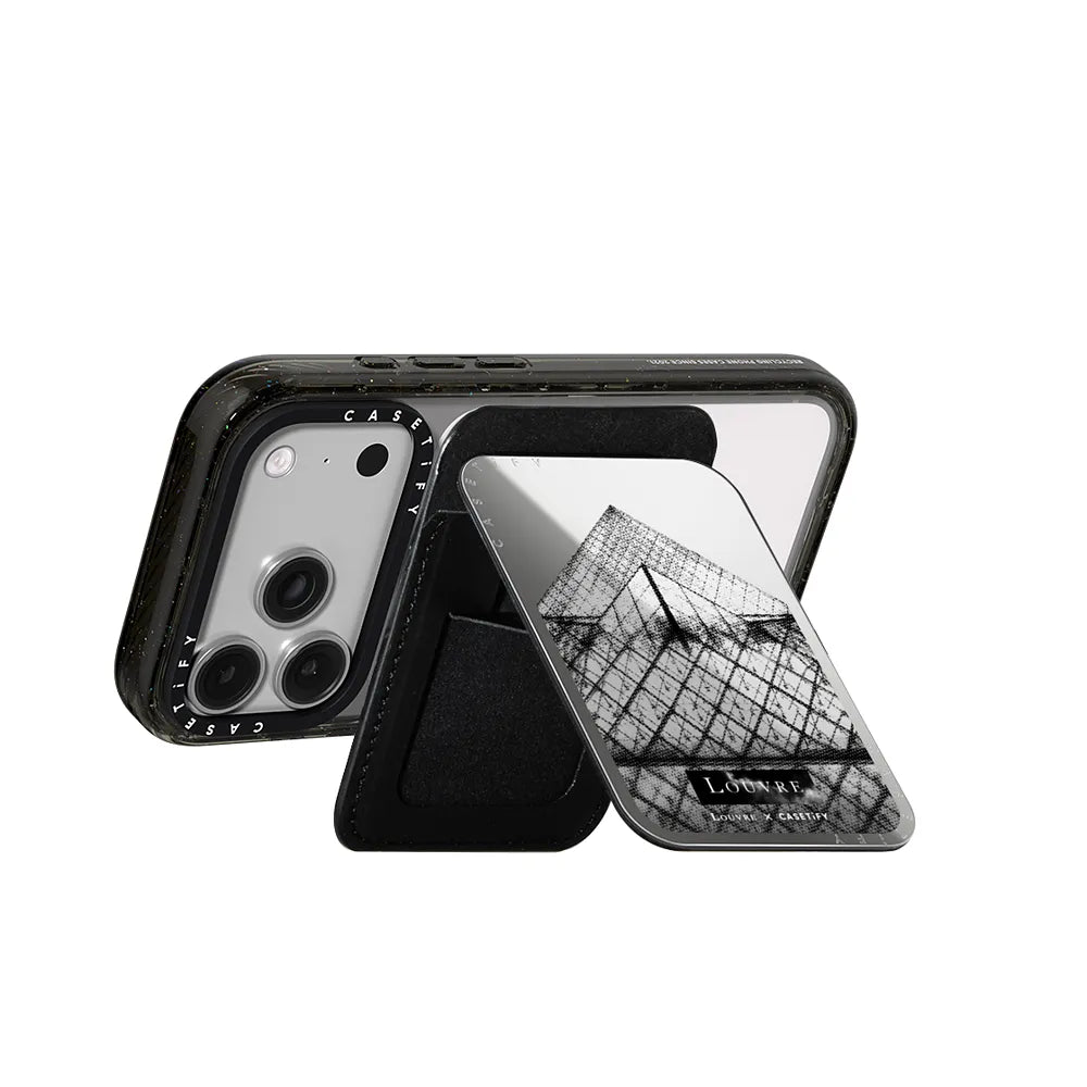 Pyramide Snappy Cardholder Stand