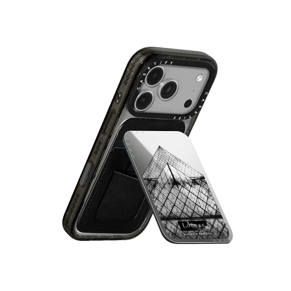 Pyramide Snappy Cardholder Stand