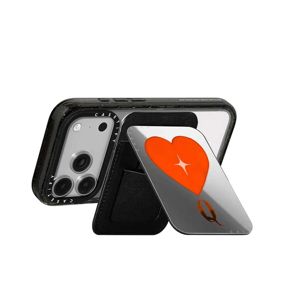 Queen Cardholder Stand