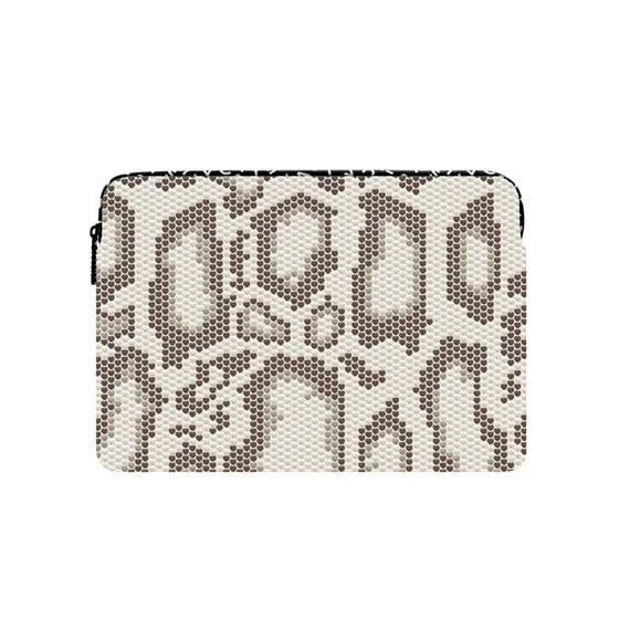 Beige Heart Snake Print | Image 1