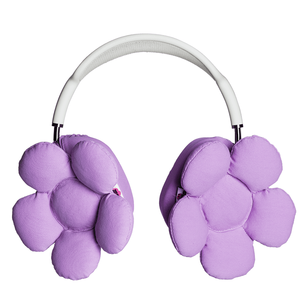 CELINE KWAN Headphone Flower Cover - AirPods Max | Image 1