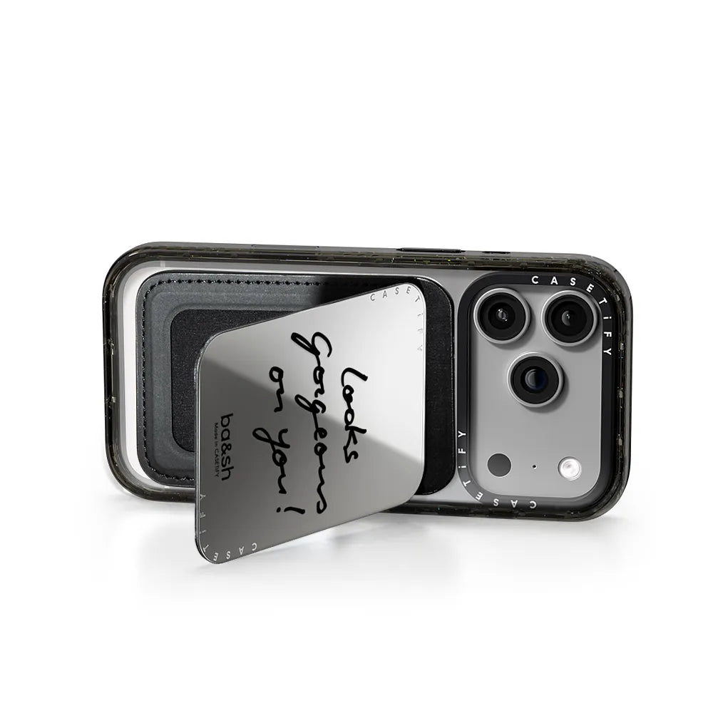 ba&sh Looks Gorgeous on you! Snappy Cardholder Stand
