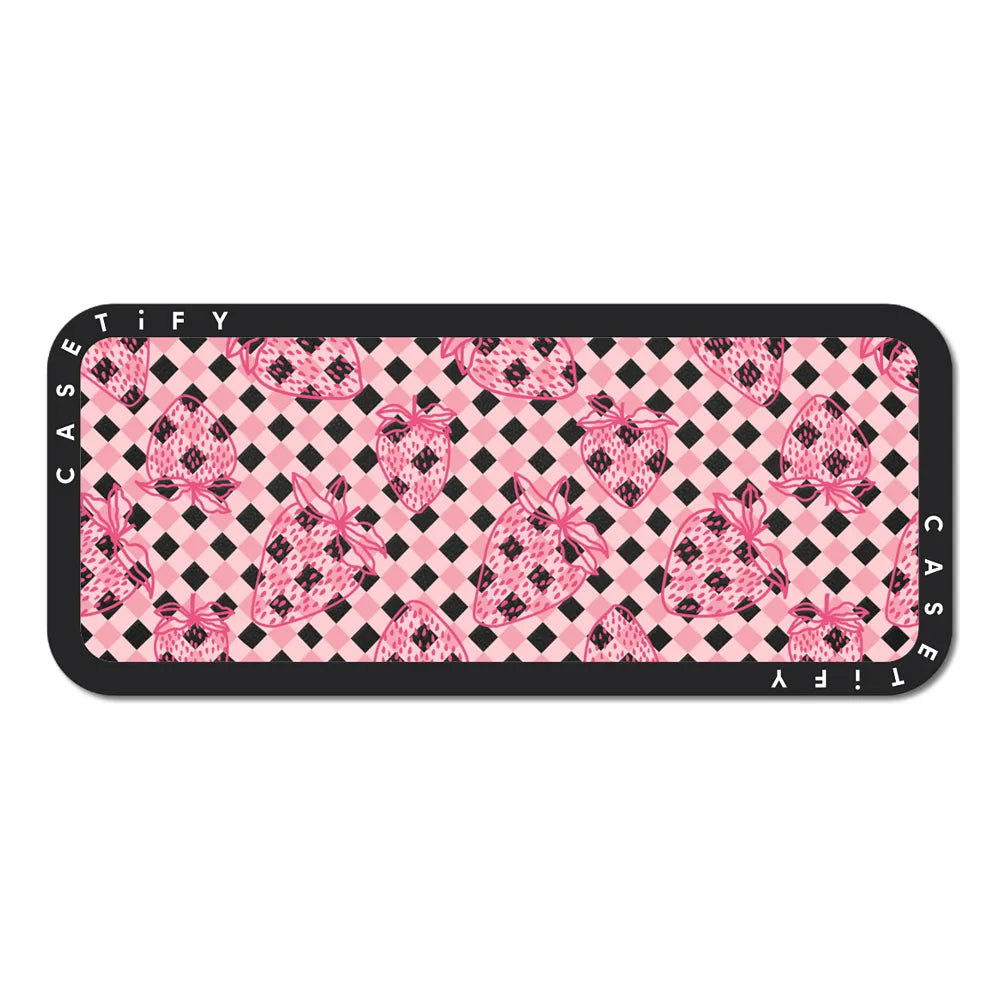 Strawberry Lover With Check Pattern | Image 1