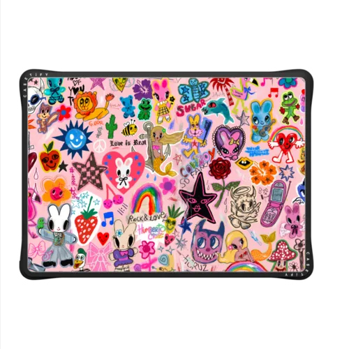 Love is Real | MacBook Pro 14-inch (M1 - M5) / MacBook Impact Case / Black | Image 2