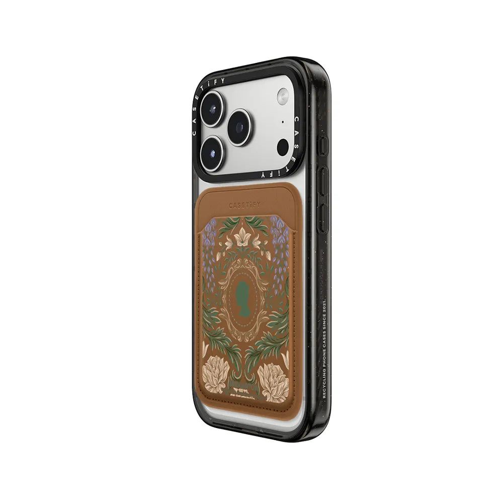 Bridgerton Damask Pattern Snappy Wallet