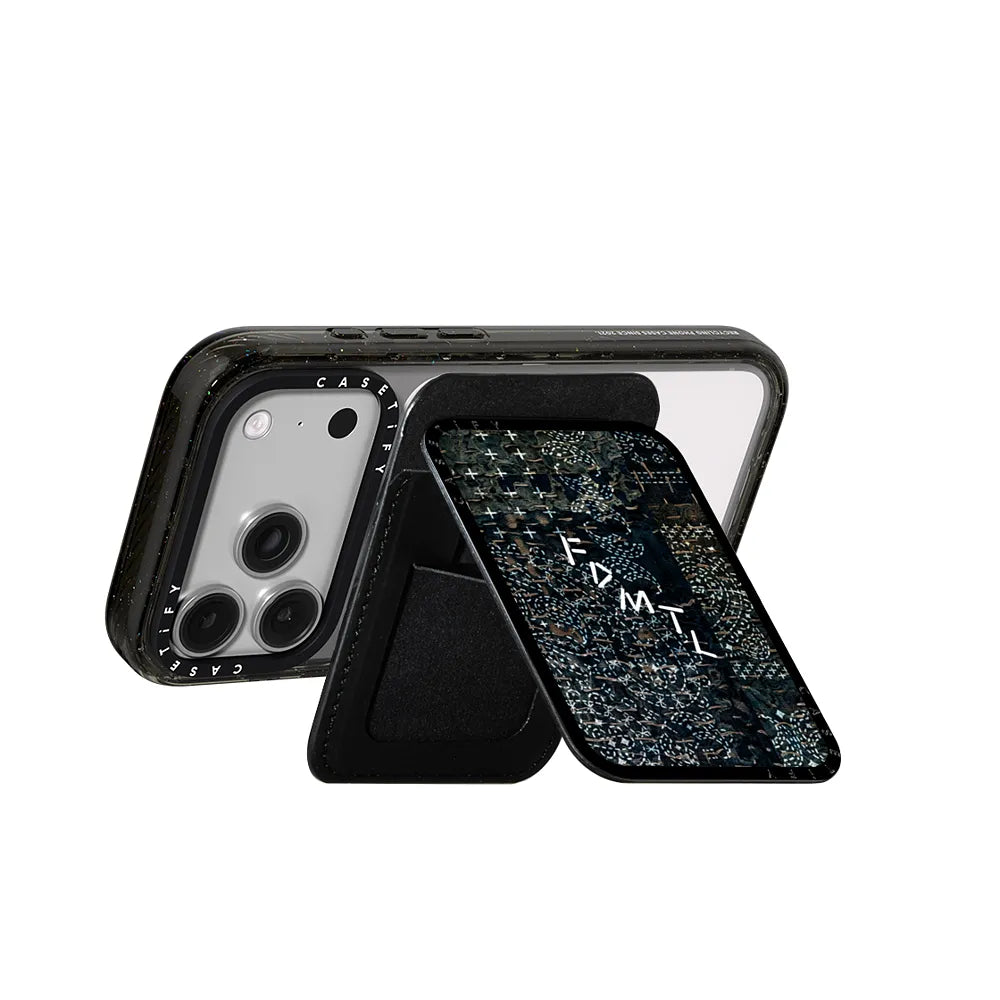 Sashiko Paisely Snappy Cardholder Stand