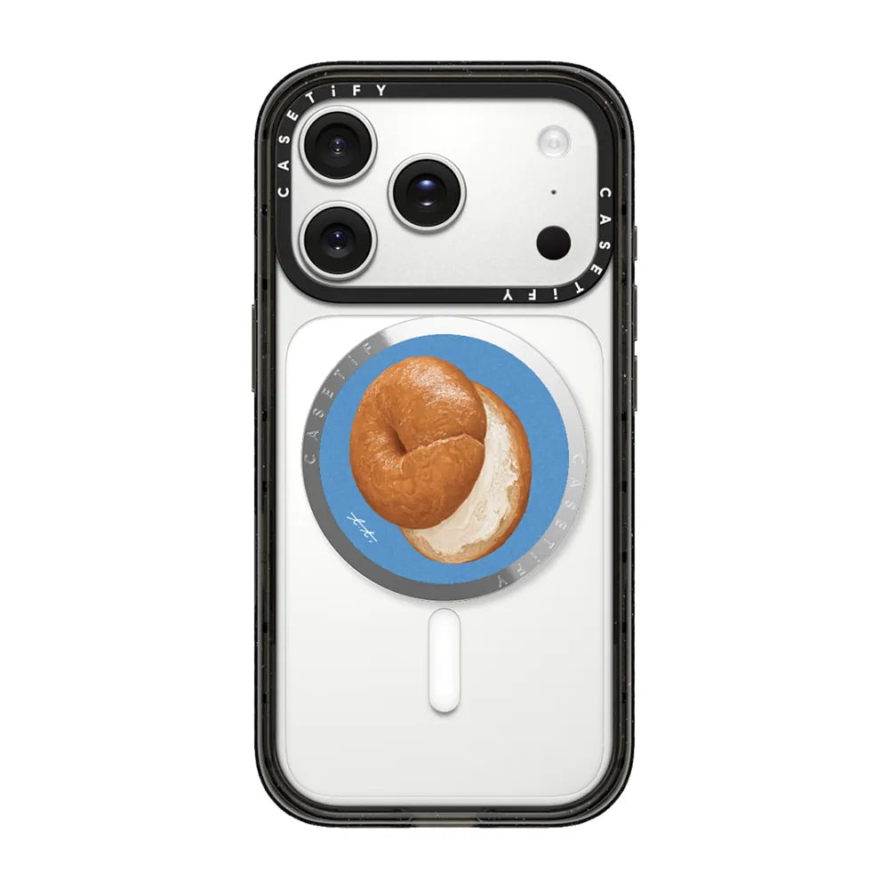 BAGEL WITH CREAM CHEESE | Image 1