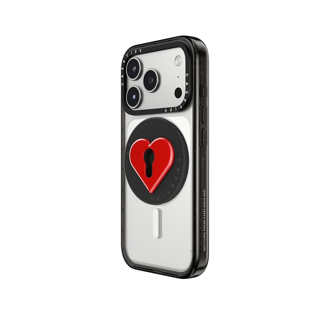 Snappy Love Lock MagSafe Holder - Red Heart