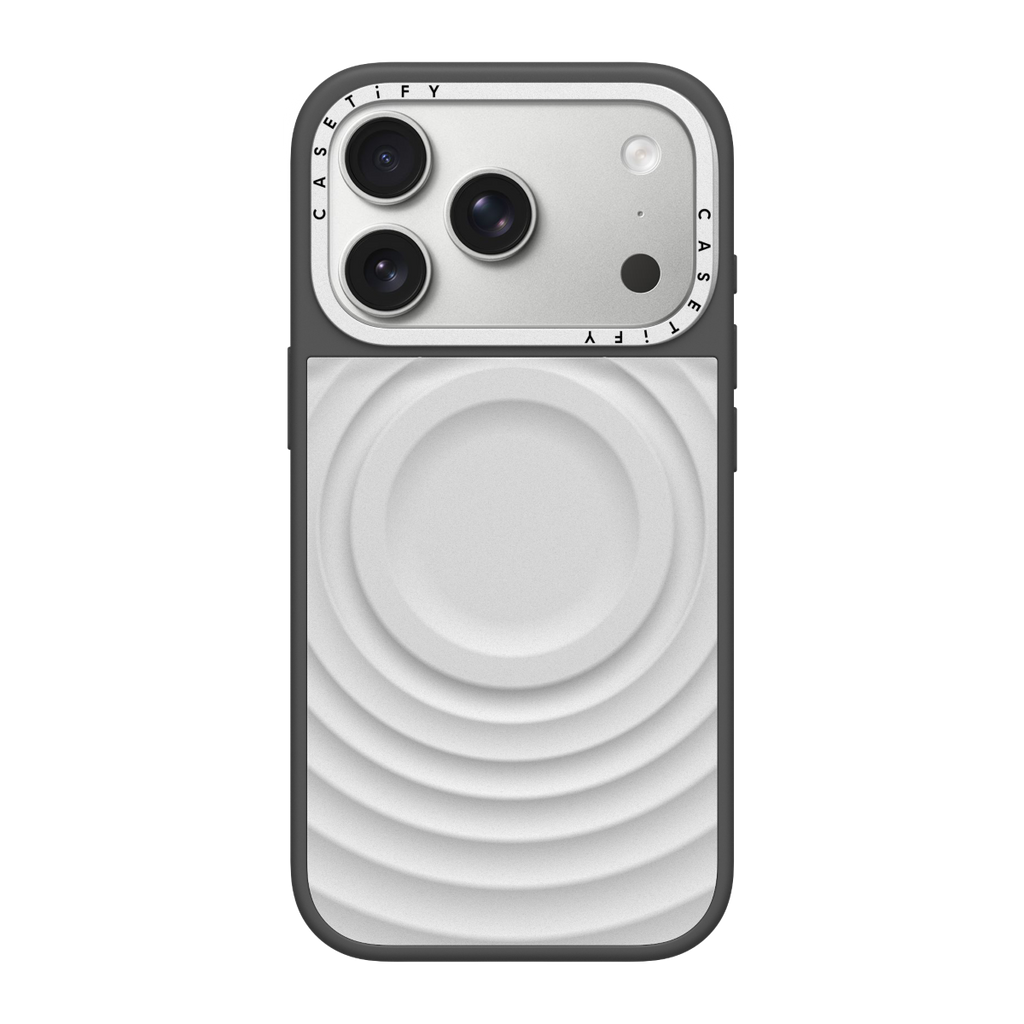 Alloy Ripple Case - Silver on Grey - iPhone 17 Pro  | Image 1